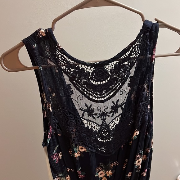 Romper - Picture 2 of 3